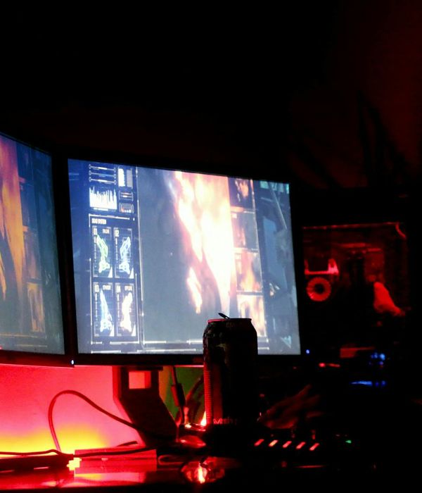 Man technology specialist focused on computer screen